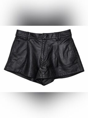 We The Free Vegan Leather Pleated Shorts 28 Black High Rise Moto Indie Sleaze